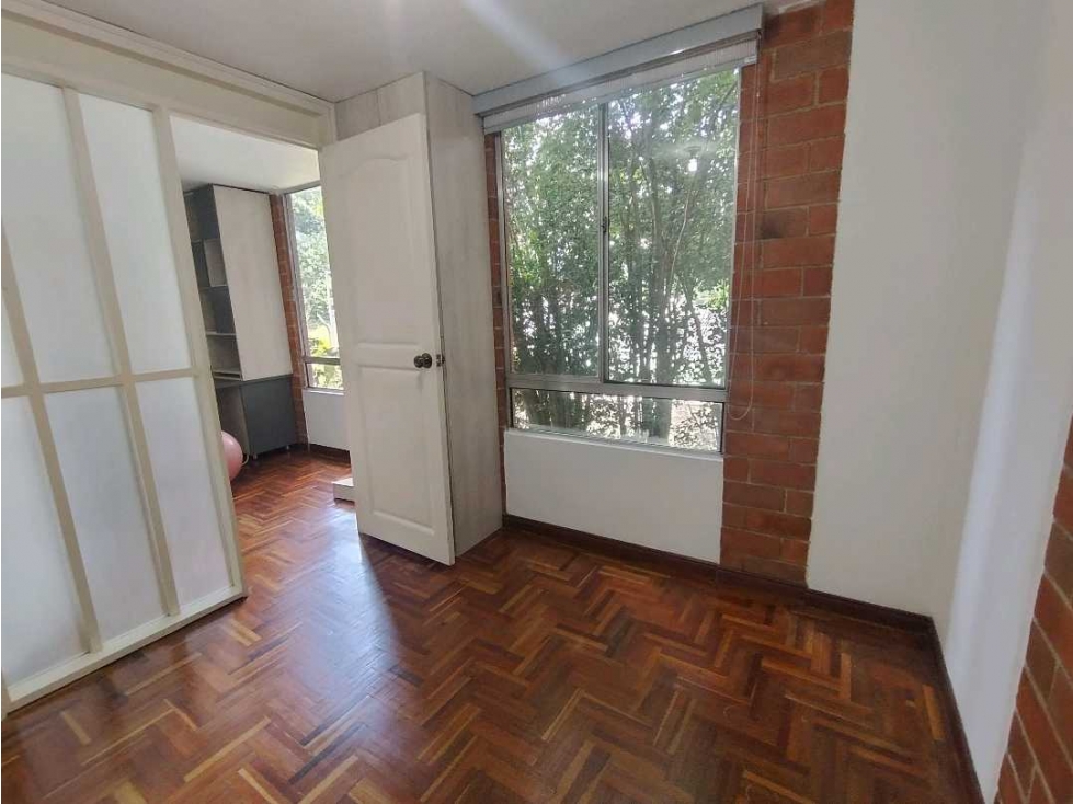 Apartamento en venta en Calasanz, Medellín · foto 18 de 24