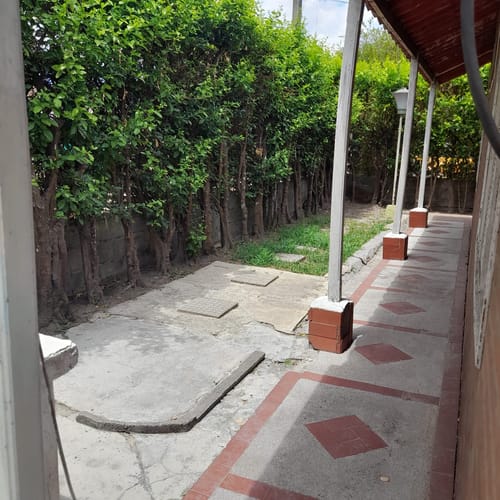 Casa de 3 alcobas en venta en Picaleña Y Mirolindo, Ibagué, 435 m² · foto 2 de 7