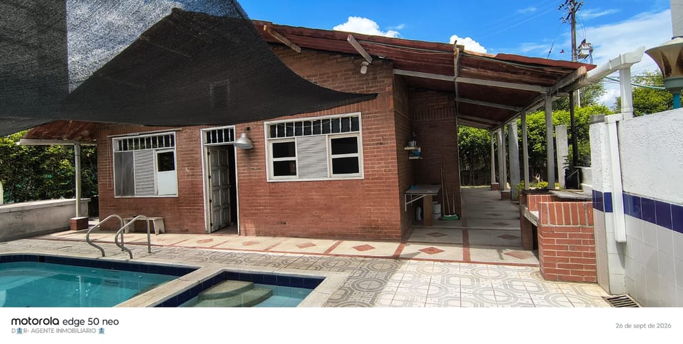 Casa de 3 alcobas en venta en Picaleña Y Mirolindo, Ibagué, 435 m² · foto 3 de 7