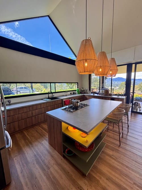 Casa de 5 alcobas en venta en Guamito, La Ceja, 500 m² · foto 3 de 24