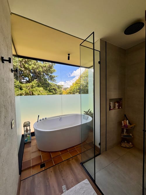 Casa de 5 alcobas en venta en Guamito, La Ceja, 500 m² · foto 17 de 24
