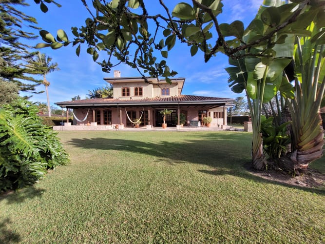Casa de 4 alcobas en venta en Llano Grande, Rionegro, 480 m² · foto 3 de 24