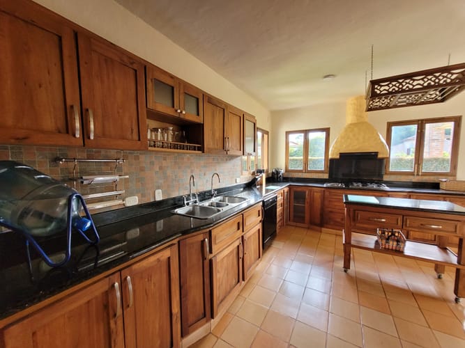 Casa de 4 alcobas en venta en Llano Grande, Rionegro, 480 m² · foto 13 de 24