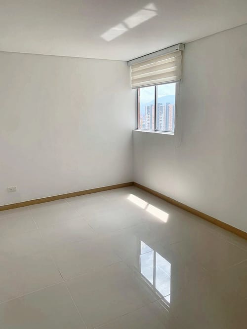 Apartamento de 3 alcobas en venta en Loma De San Jose, Sabaneta, 105 m² · foto 10 de 20