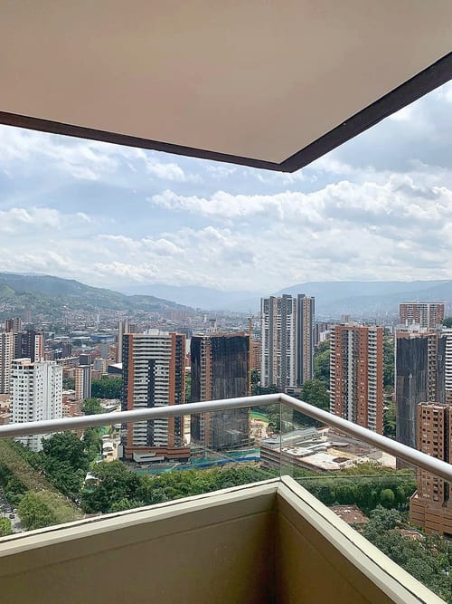 Apartamento de 3 alcobas en venta en Loma De San Jose, Sabaneta, 105 m² · foto 19 de 20