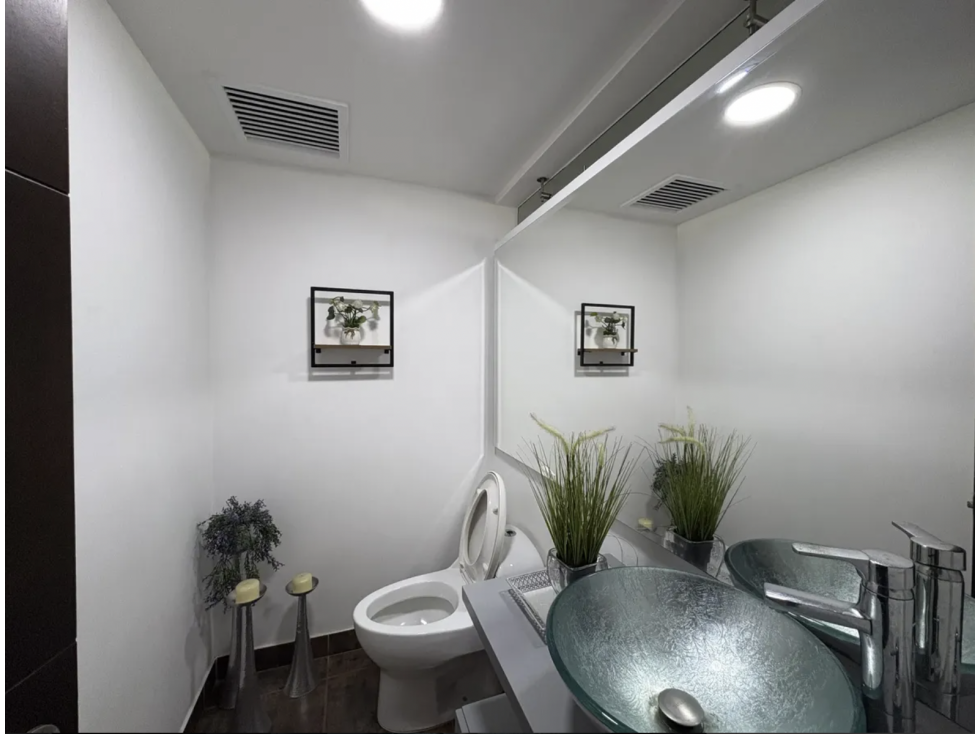 Apartamento en venta en El Poblado, Medellín · foto 9 de 19