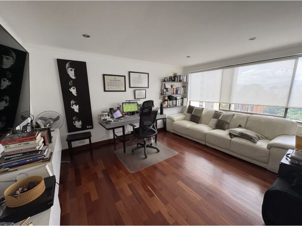 Apartamento en venta en El Poblado, Medellín · foto 18 de 19