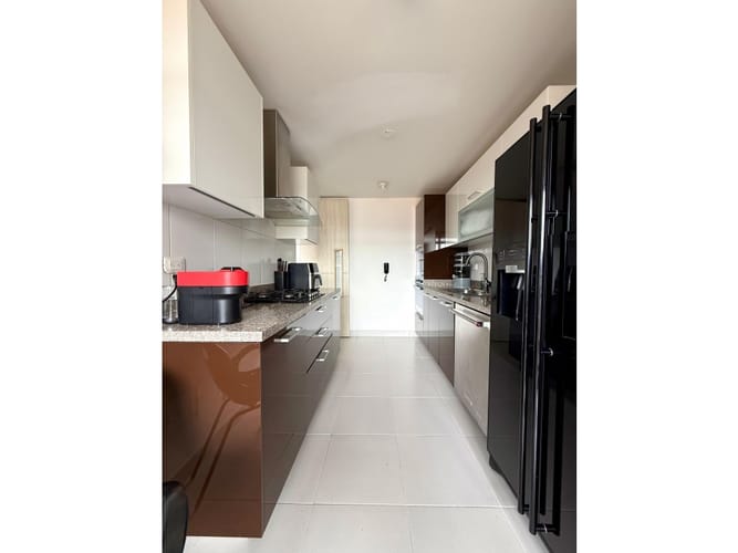 Apartamento de 3 alcobas en venta en Colina Campestre, Bogotá, 138 m² · foto 6 de 24