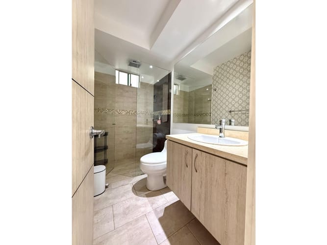 Apartamento de 3 alcobas en venta en Colina Campestre, Bogotá, 138 m² · foto 19 de 24