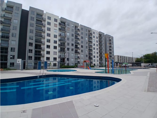 Apartamento de 2 alcobas en arriendo en Las Palmas, Ricaurte, 49 m² · foto 20 de 24