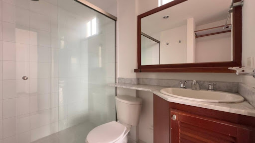 Apartamento en arriendo en Los Balsos, Medellín · foto 9 de 17