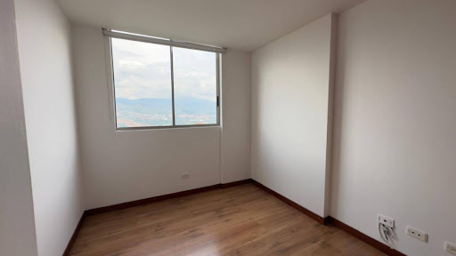Apartamento en arriendo en Los Balsos, Medellín · foto 14 de 17