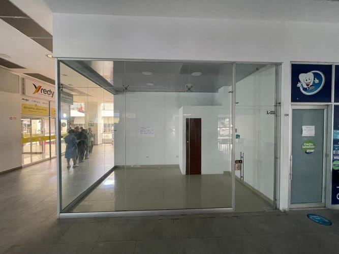 Local en arriendo en El Cedro, Cali, 14 m² · foto 10 de 19