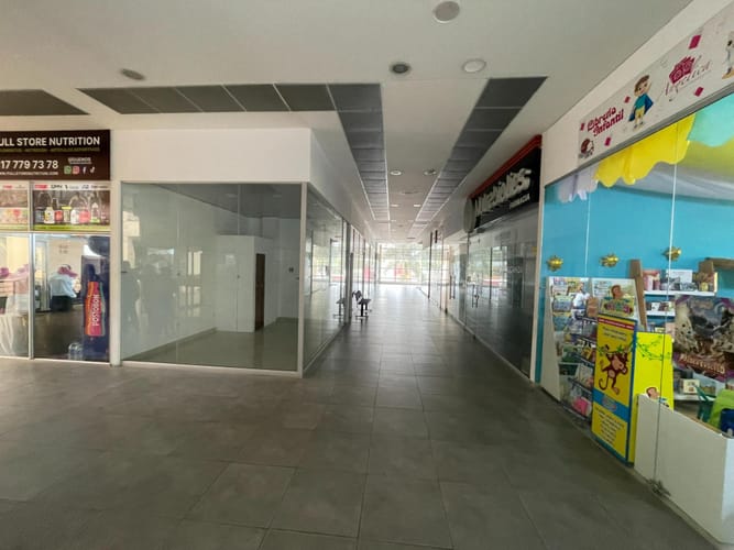 Local en arriendo en El Cedro, Cali, 14 m² · foto 16 de 19