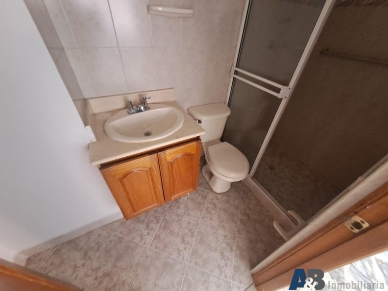 Apartamento en arriendo en El Portal, Envigado · foto 7 de 22
