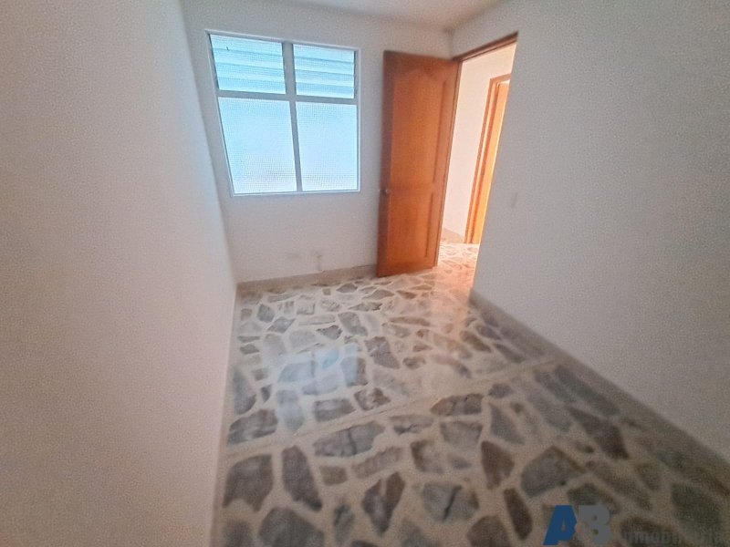 Apartamento en arriendo en El Portal, Envigado · foto 12 de 22