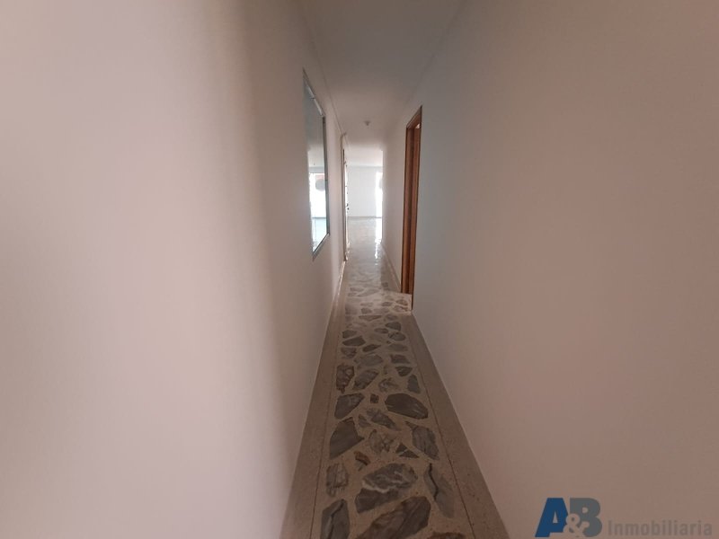 Apartamento en arriendo en El Portal, Envigado · foto 14 de 22