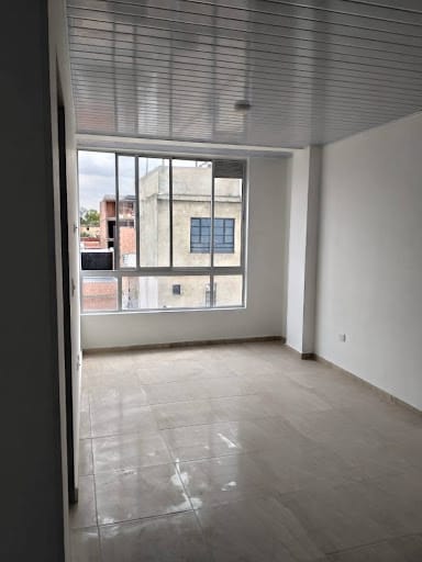 Apartamento de 2 alcobas en arriendo en Kennedy Central, Bogotá, 42 m² · foto 2 de 24