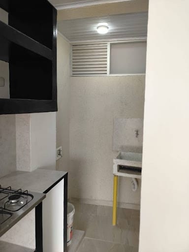 Apartamento de 2 alcobas en arriendo en Kennedy Central, Bogotá, 42 m² · foto 9 de 24