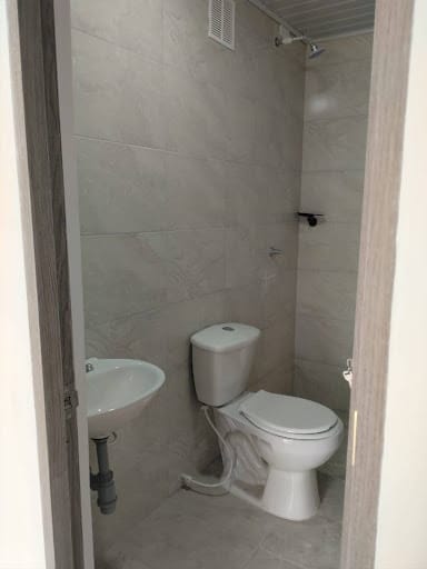 Apartamento de 2 alcobas en arriendo en Kennedy Central, Bogotá, 42 m² · foto 10 de 24