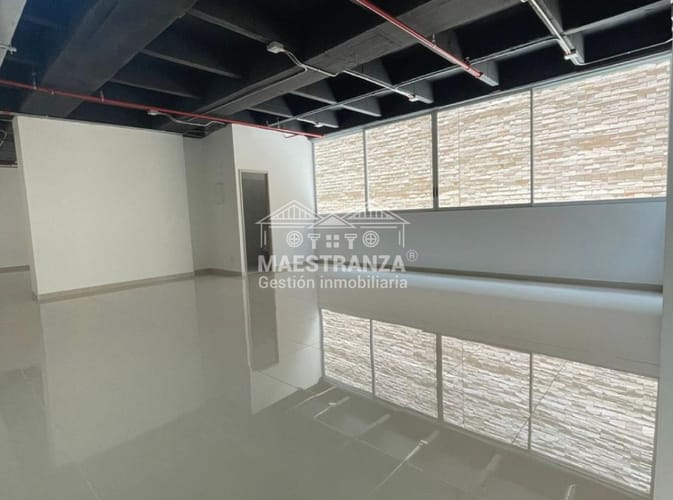 Local en arriendo en Loma De La Doctora, Sabaneta, 1048 m² · foto 6 de 24