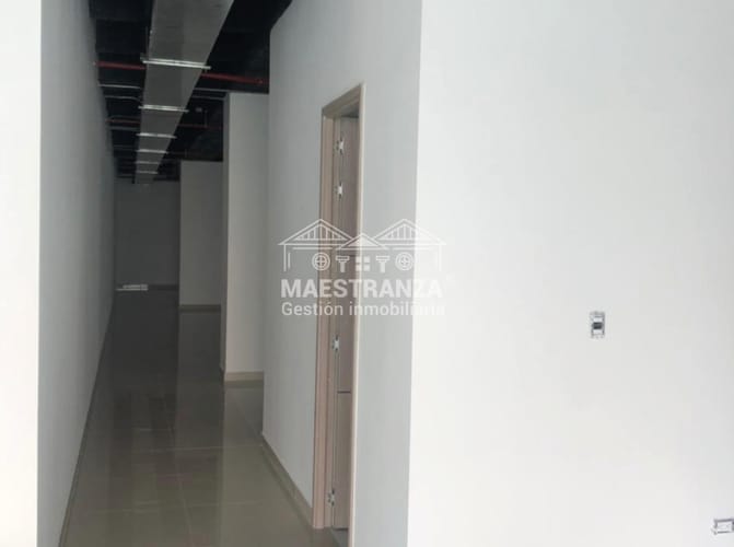 Local en arriendo en Loma De La Doctora, Sabaneta, 1048 m² · foto 11 de 24