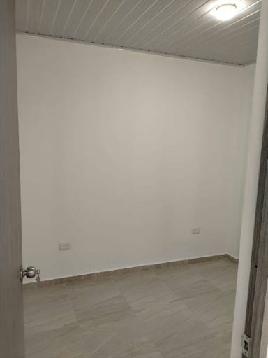 Apartamento de 2 alcobas en arriendo en Kennedy Central, Bogotá, 40 m² · foto 2 de 17