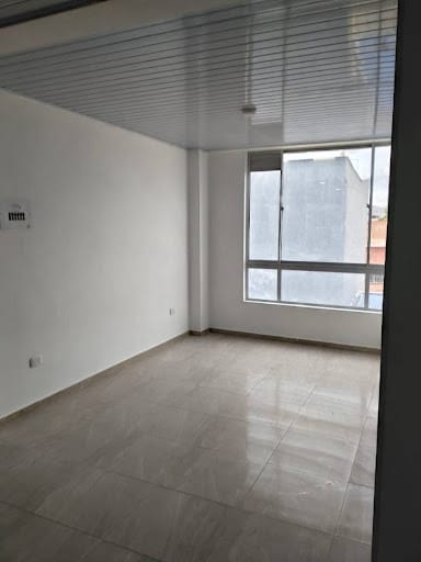 Apartamento de 2 alcobas en arriendo en Kennedy Central, Bogotá, 40 m² · foto 3 de 17