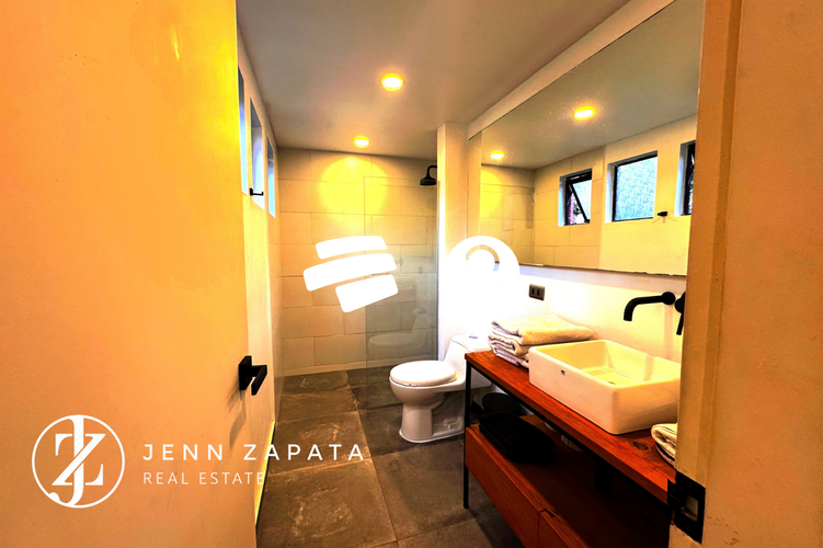 Casa de 4 alcobas en venta en Camino Verde, Envigado, 190 m² · foto 13 de 15