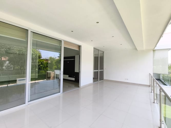 Casa de 5 alcobas en arriendo en El Sena, Cali, 300 m² · foto 17 de 24