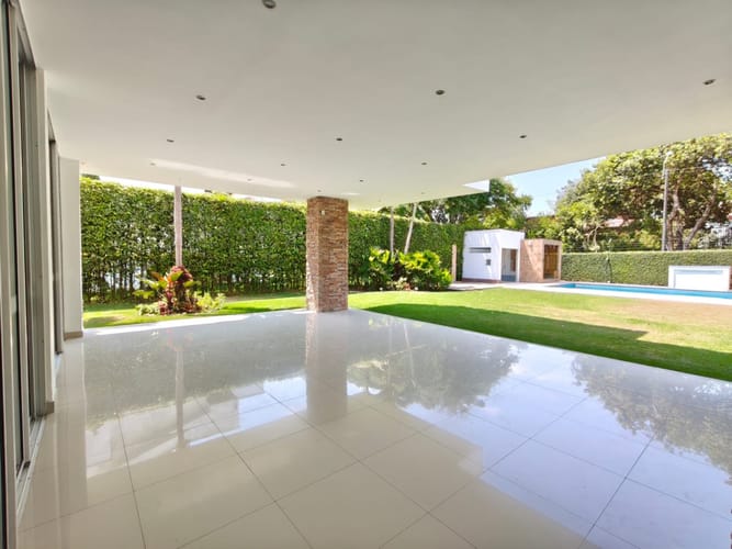 Casa de 5 alcobas en arriendo en El Sena, Cali, 300 m² · foto 21 de 24
