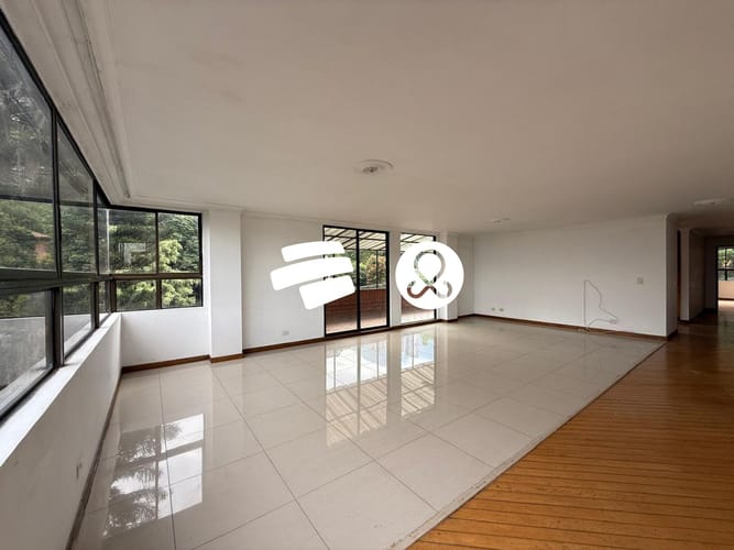 Apartamento de 4 alcobas en venta en El Poblado, Medellín, 266 m² · foto 15 de 15