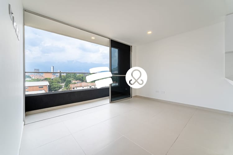 Apartamento en venta en Centro, Itagüí · foto 5 de 13
