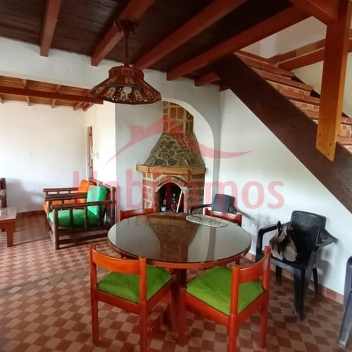 Casa de 3 alcobas en arriendo en Campo Alegre, Marinilla · foto 3 de 21