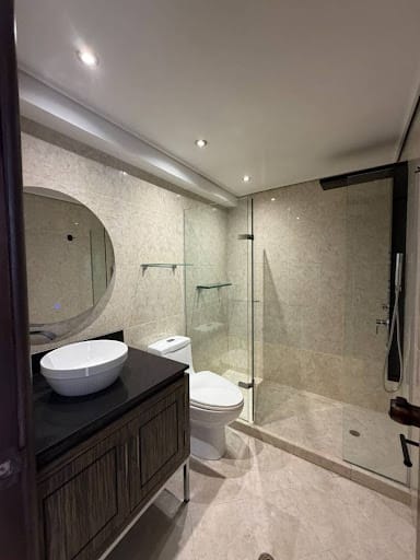 Apartamento de 3 alcobas en arriendo en Loma Del Campestre, Medellín, 420 m² · foto 20 de 24
