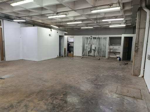 Bodega en arriendo en Trinidad, Medellín, 198 m² · foto 2 de 16