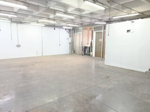 Bodega en arriendo en Trinidad, Medellín, 198 m² · foto 4 de 16
