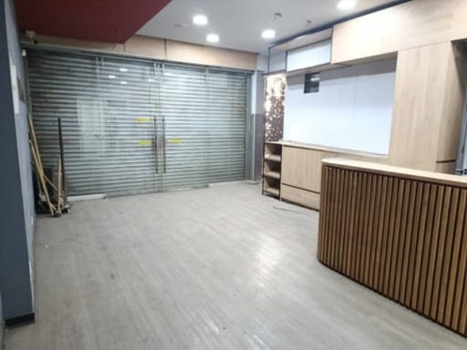 Bodega en arriendo en Trinidad, Medellín, 198 m² · foto 6 de 16