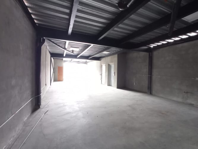Local en arriendo en Boston, Medellín, 130 m² · foto 2 de 6