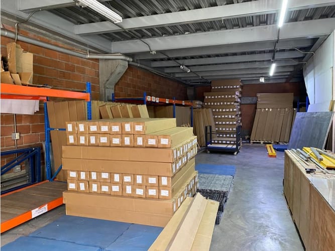 Bodega en arriendo en Los Naranjos, Itagüí, 580 m² · foto 11 de 14