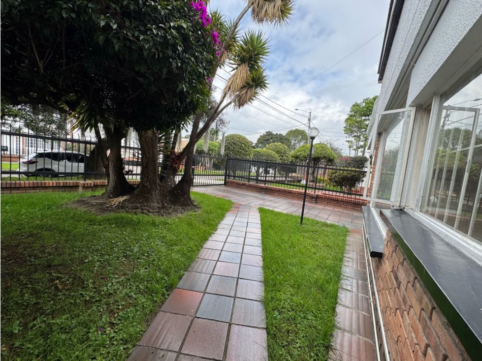 Casa en venta en Niza Suba, Bogotá · foto 3 de 17