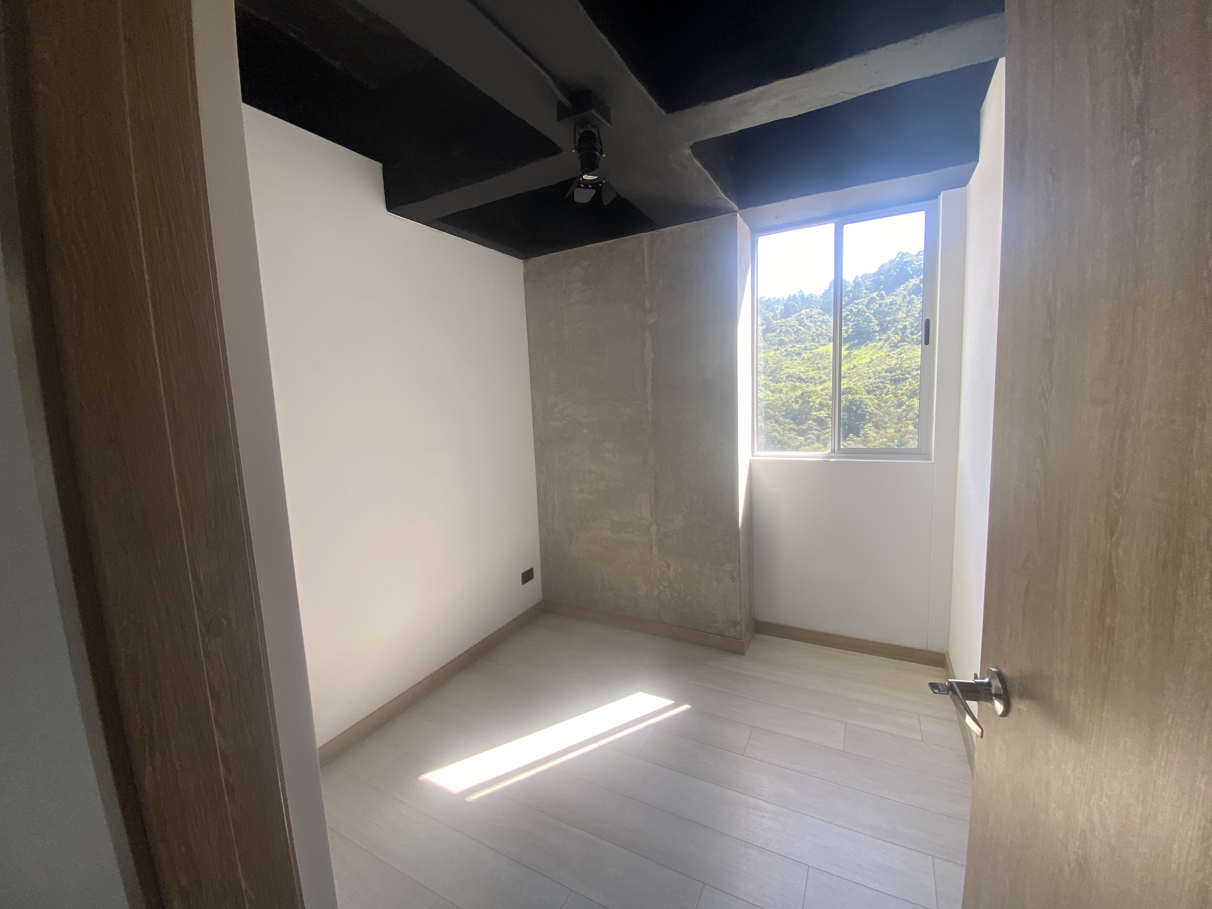 Apartamento en venta en Monteazul, Sabaneta · foto 6 de 12