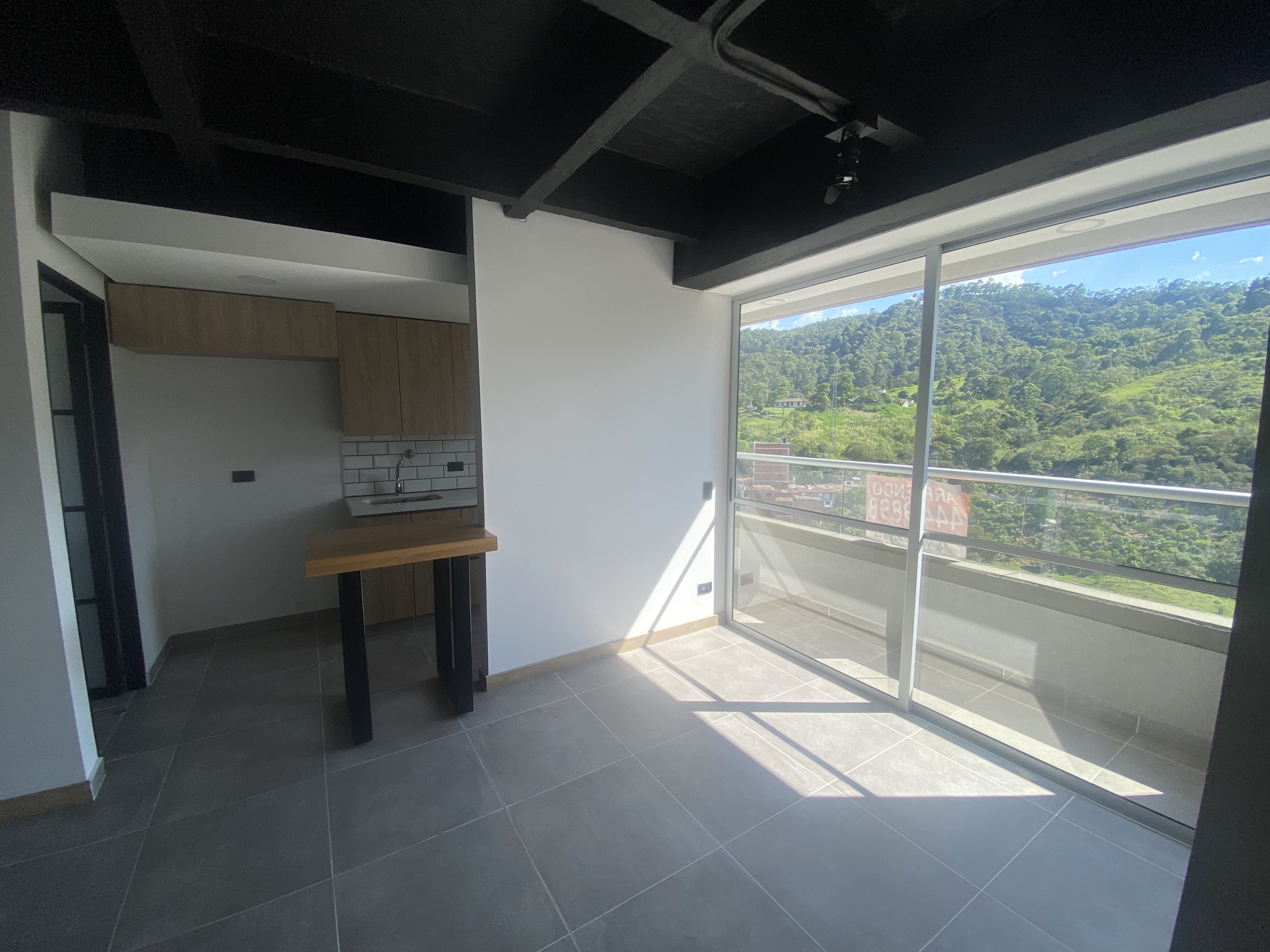Apartamento en venta en Monteazul, Sabaneta · foto 9 de 12