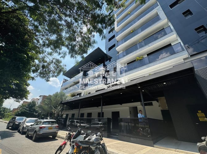 Local en arriendo en Naranjal, Medellín, 105 m² · foto 2 de 6