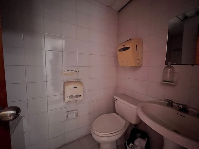Local en venta en El Poblado, Medellín, 381 m² · foto 20 de 20