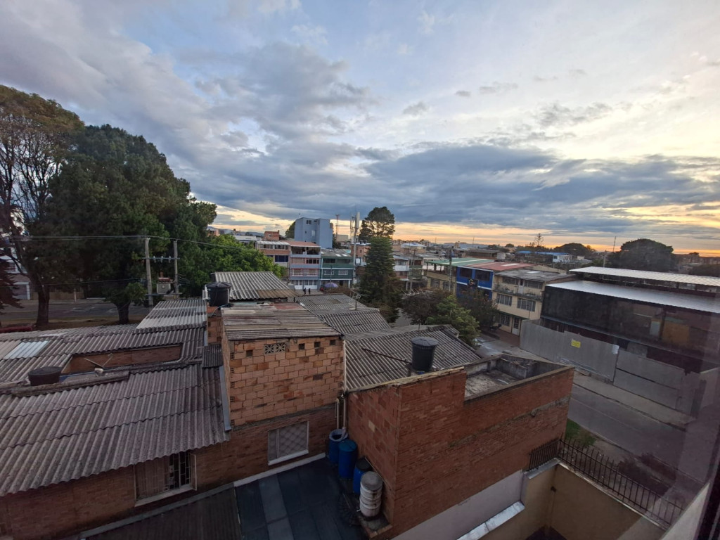 Apartamento en venta en Alamos, Bogotá · foto 8 de 17