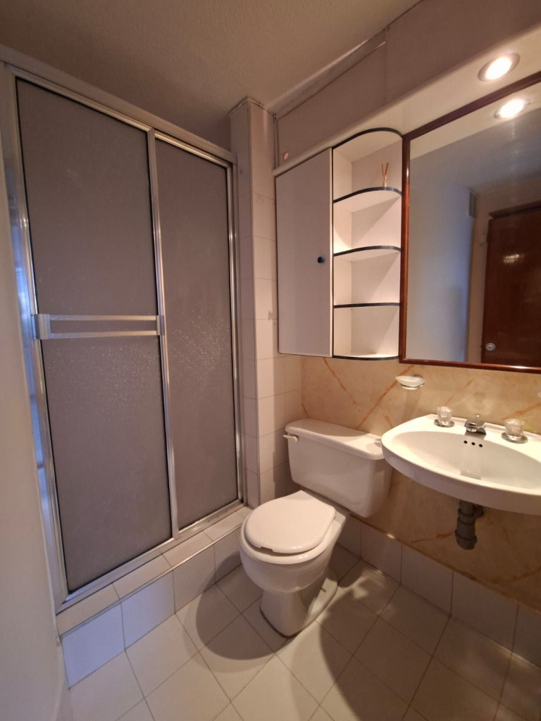 Apartamento en venta en Alamos, Bogotá · foto 9 de 17