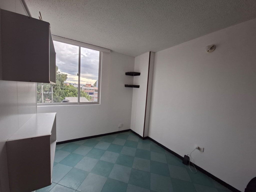 Apartamento en venta en Alamos, Bogotá · foto 10 de 17