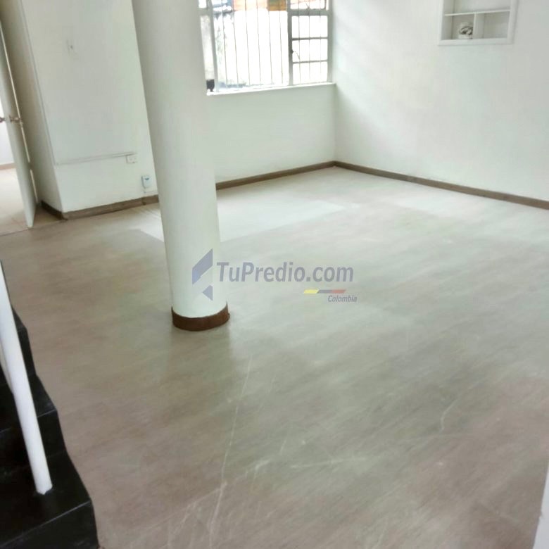 Casa en venta en Galerias, Bogotá · foto 3 de 12
