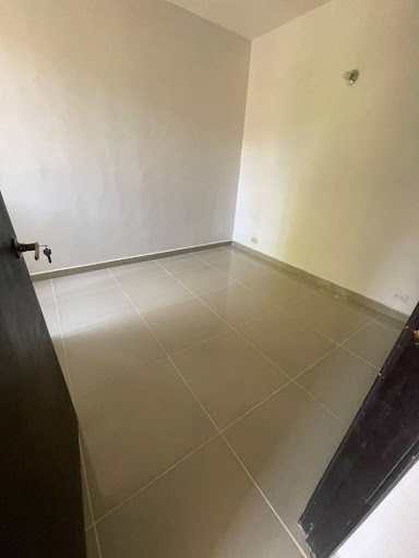 Apartamento en arriendo en Los Colores, Medellín · foto 7 de 13